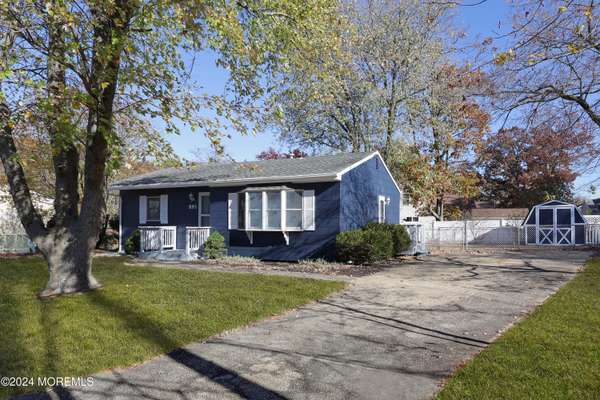 893 Harrison Road, Toms River, NJ 08753