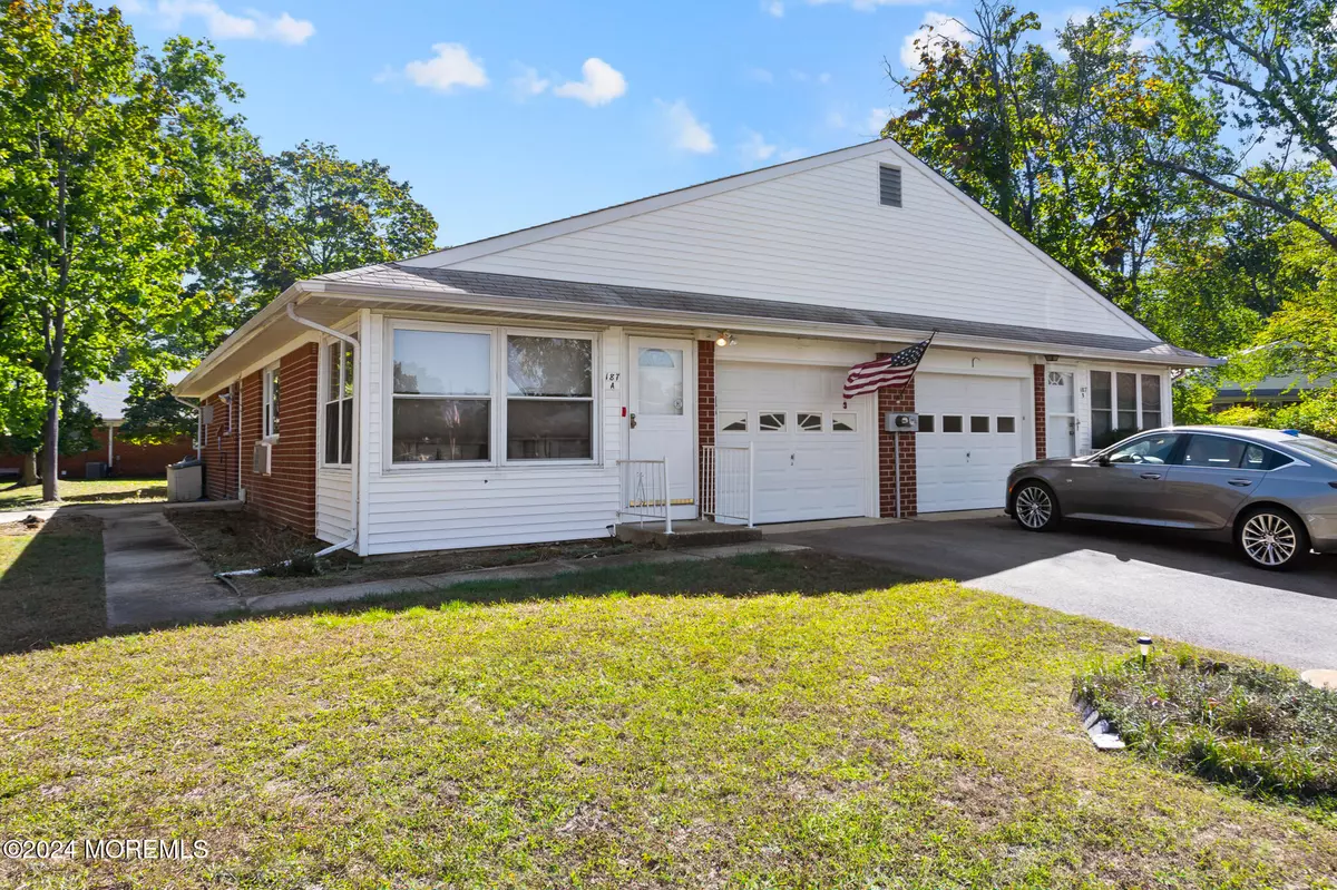 Whiting, NJ 08759,187 Laurel Place