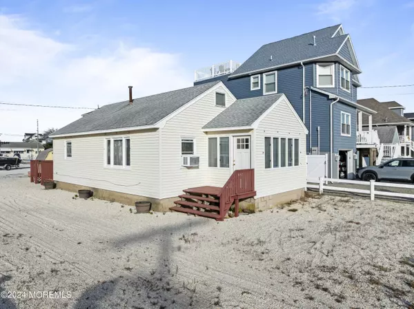 136 24th Avenue, South Seaside Park, NJ 08752