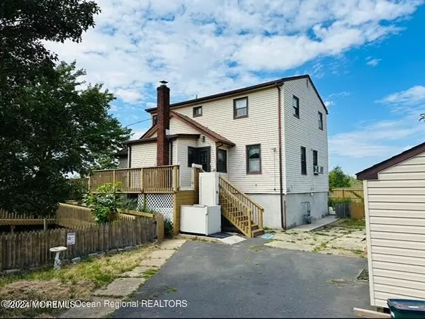 143 Shore Boulevard, Keansburg, NJ 07734