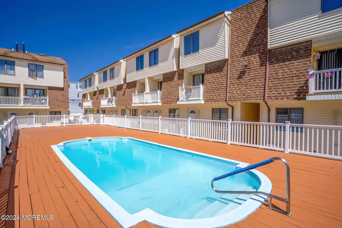 Seaside Heights, NJ 08751,125 Kearney Avenue #5