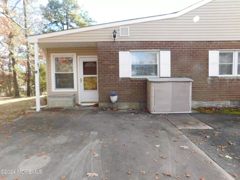 12 Willow #C, Toms River, NJ 08757