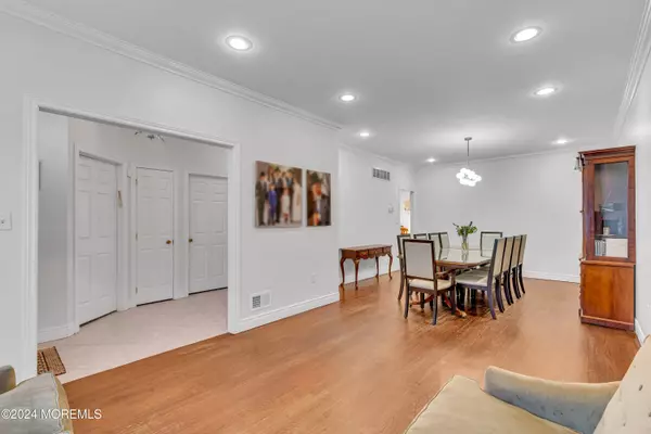 Lakewood, NJ 08701,40 High Street