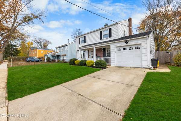 13 Brentwood Avenue, Freehold, NJ 07728