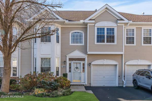 196 Shinnecock Drive, Manalapan, NJ 07726