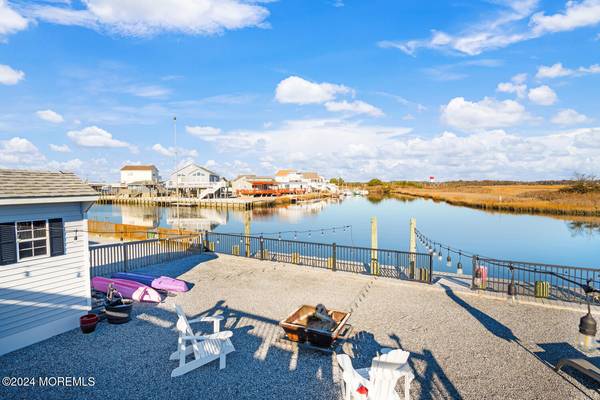 401 Kingfisher Road, Tuckerton, NJ 08087