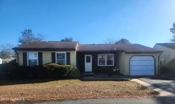 69 Chelsea Drive #72, Manchester, NJ 08759