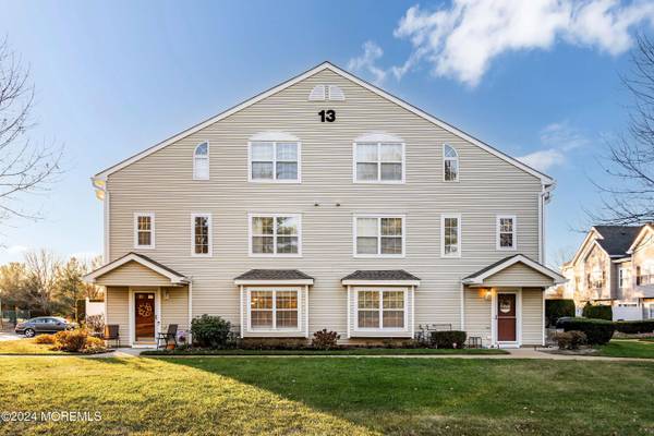 124 Mid Ocean Court #1000, Howell, NJ 07731