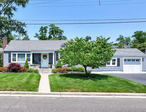 63 Campbell Street, Red Bank, NJ 07701