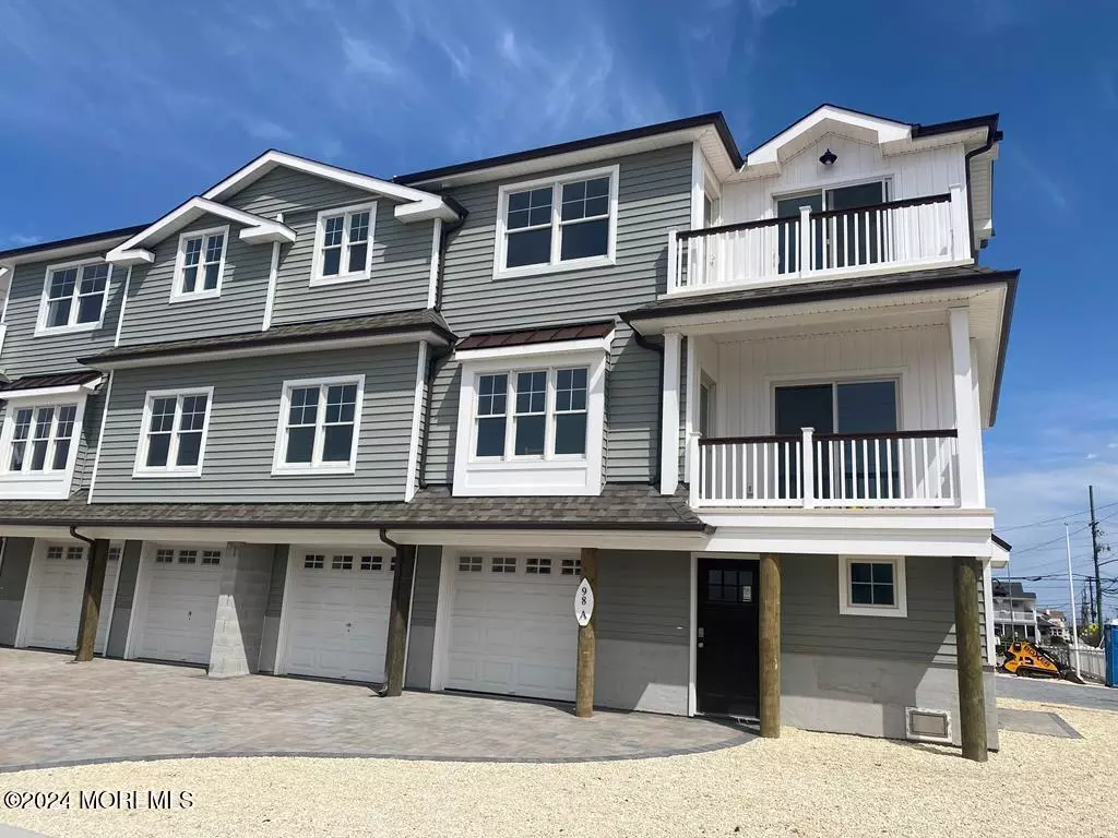 Lavallette, NJ 08735,98 Grand Central Avenue #A