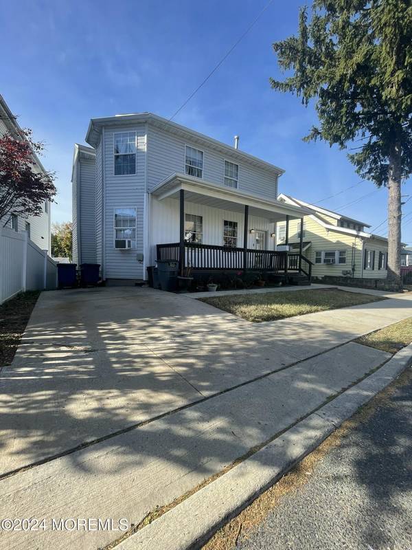 22 Osborn Street, Keyport, NJ 07735