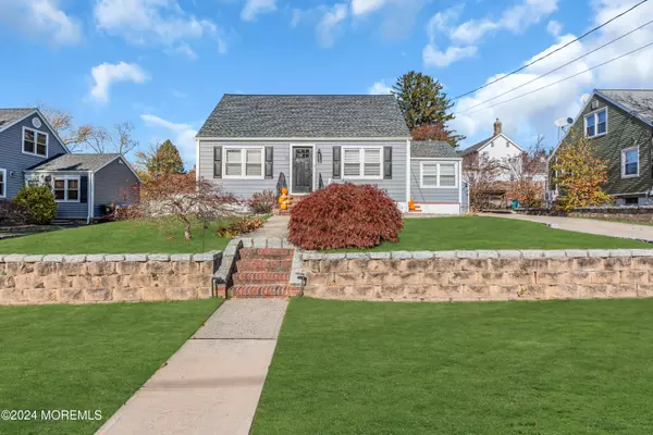 East Brunswick, NJ 08816,10 Lee Street