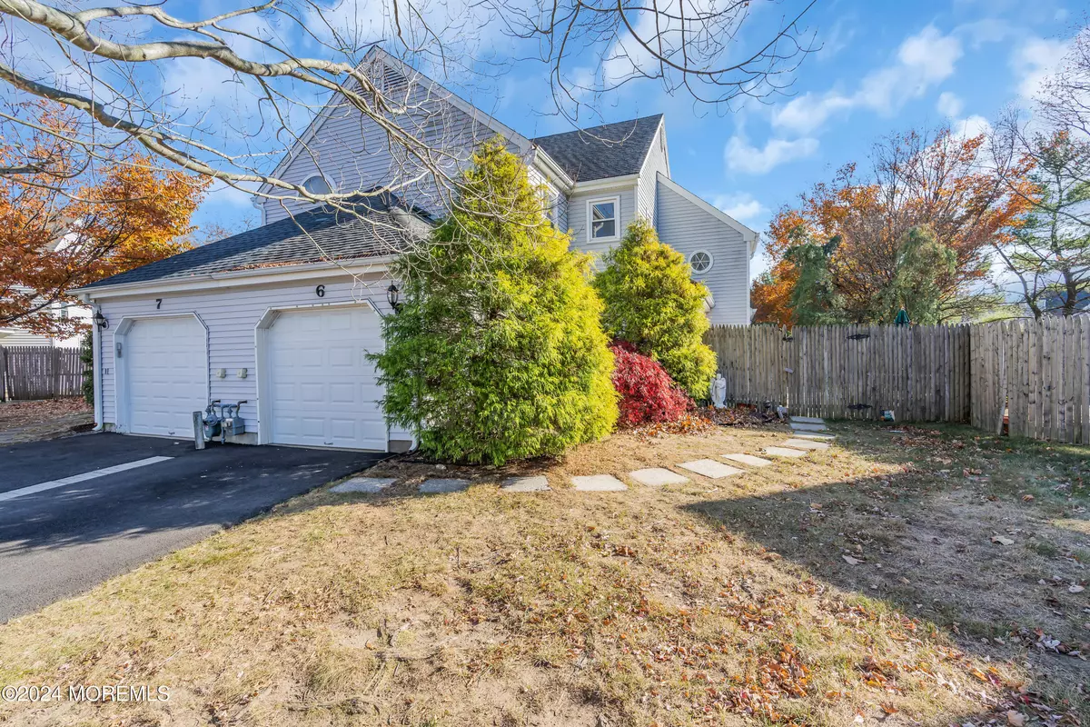 Freehold, NJ 07728,6 Frost Court