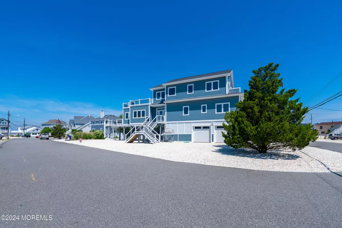 Ortley Beach, NJ 08751,418 Tunney Avenue