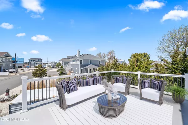 Ortley Beach, NJ 08751,418 Tunney Avenue