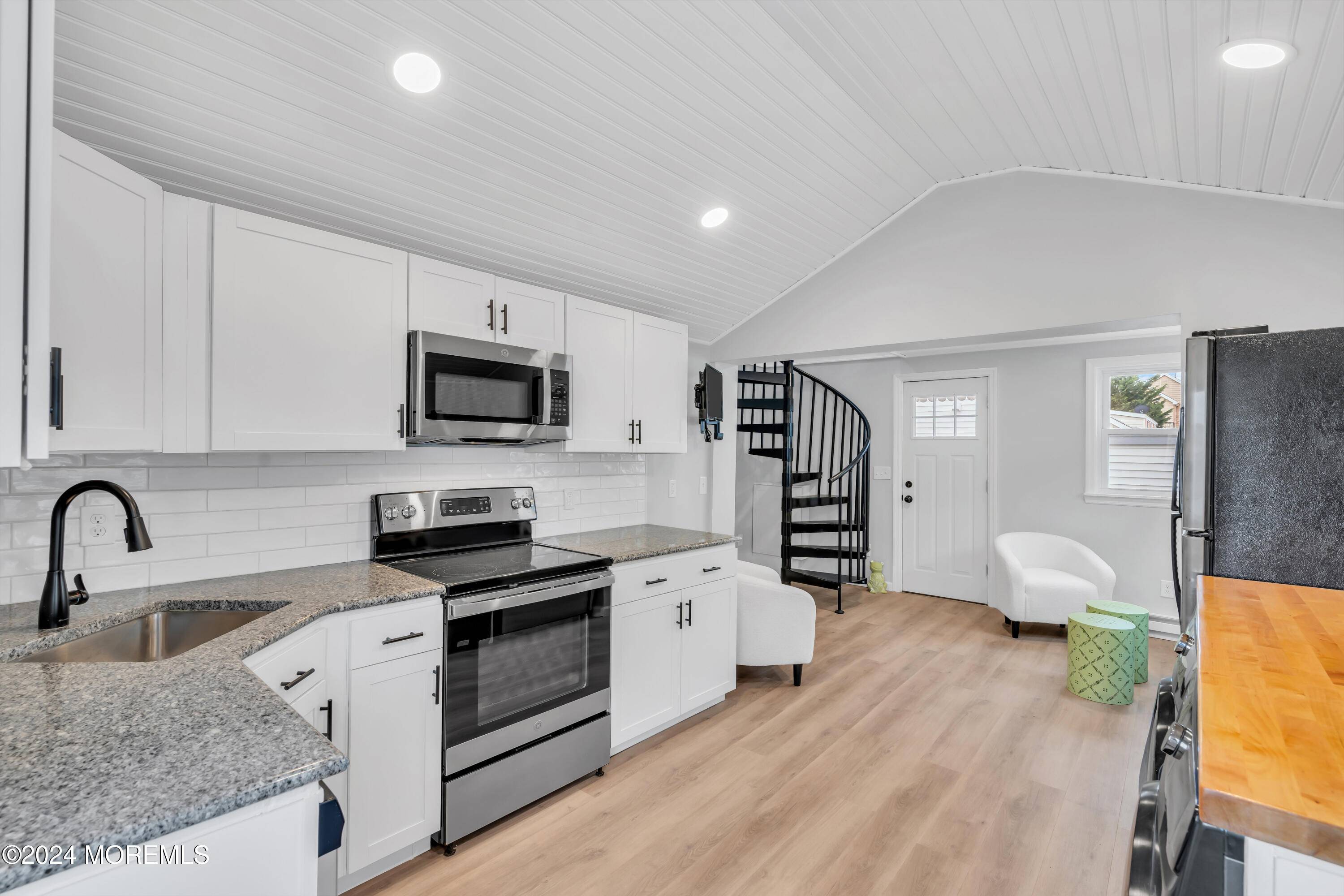 Seaside Park, NJ 08752,29 Shore Villa Road