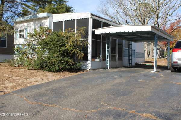 22 Woodchuck Parkway, Whiting, NJ 08759