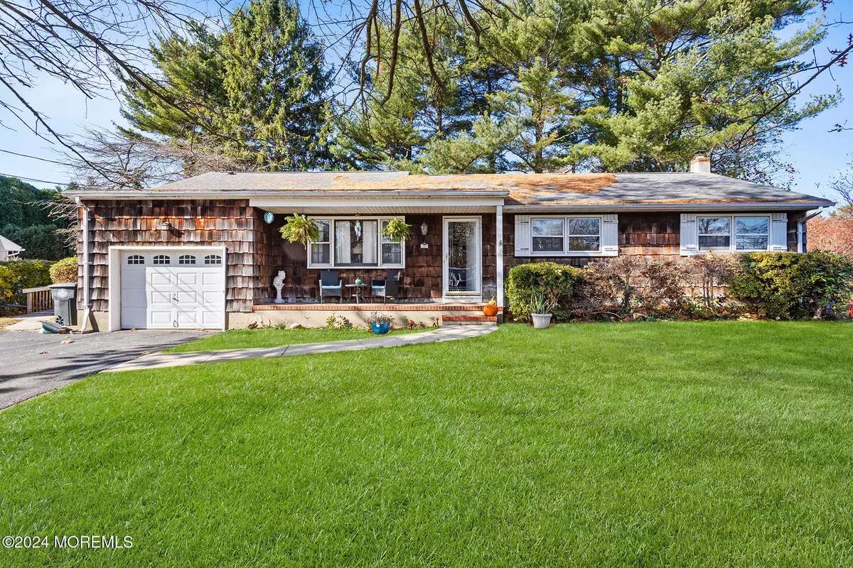 Wall, NJ 07719,1305 Squirrel Road