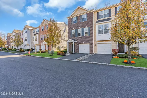 Freehold, NJ 07728,243 Chickadee Court #1000