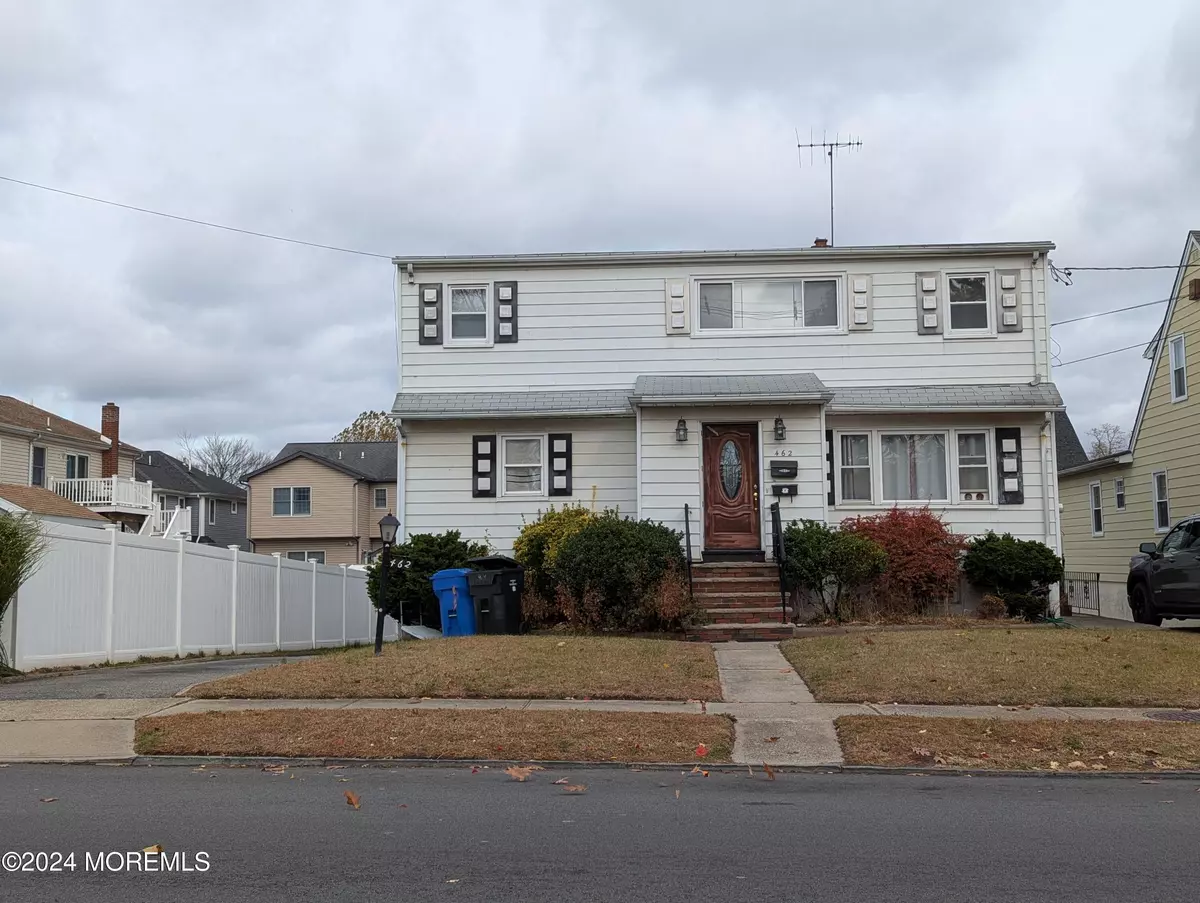 Rutherford, NJ 07070,462 Union Avenue