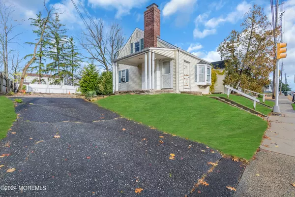 Red Bank, NJ 07701,258 Newman Springs Road