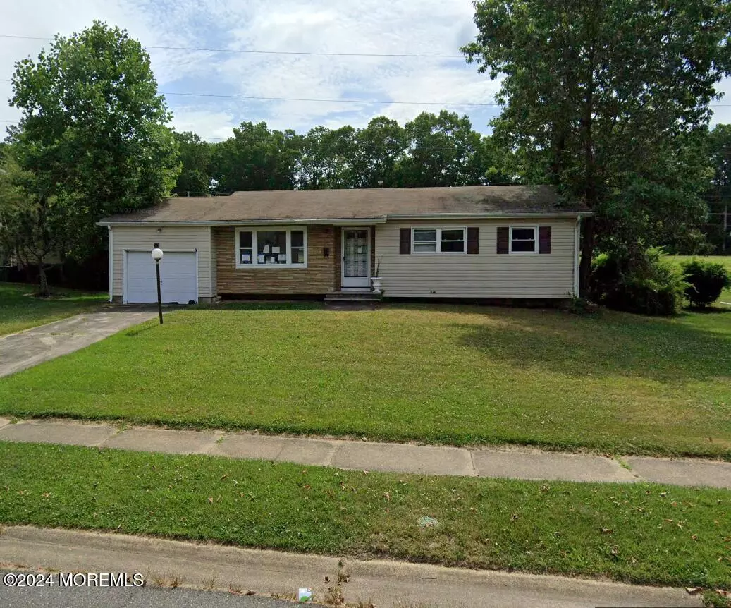 Jackson, NJ 08527,23 Drexel Drive