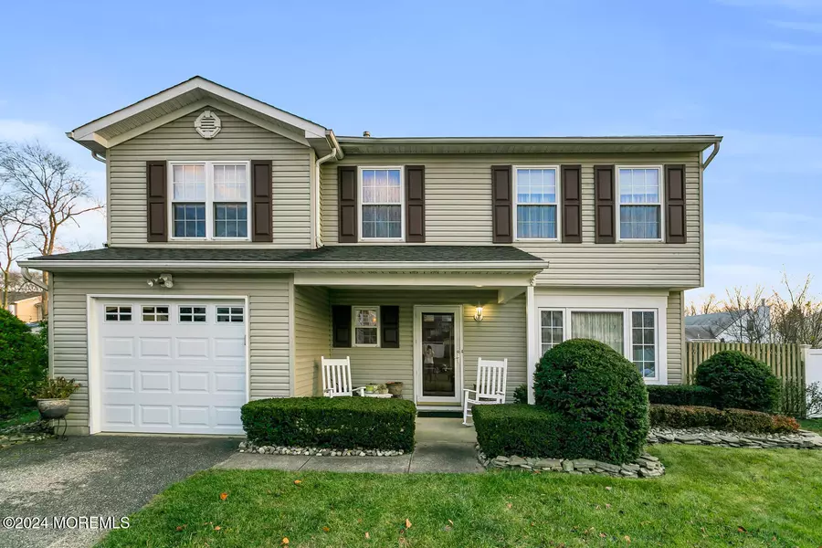 7 Briartwist Lane, Howell, NJ 07731