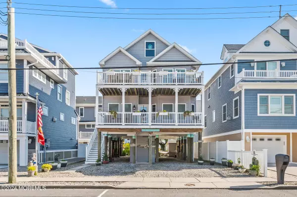 Ortley Beach, NJ 08751,111 Fielder Avenue #WKLY SUMMER RENTAL