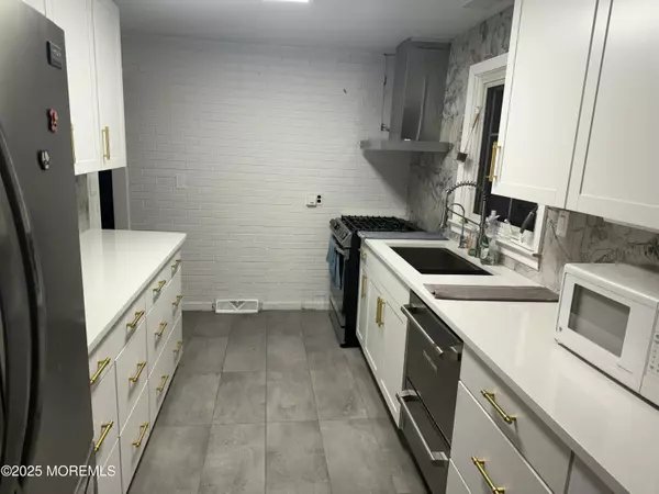 Elberon, NJ 07740,317 Jersey Avenue