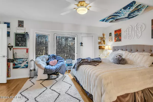 Rumson, NJ 07760,2 Brookside Drive