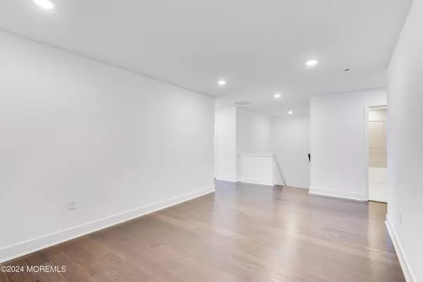 Ocean Twp, NJ 07755,107 Woolley Court