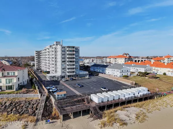 Long Branch, NJ 07740,675 Ocean Avenue #2L