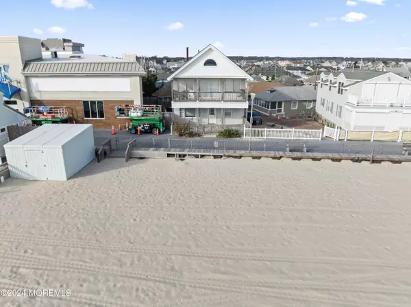 Point Pleasant Beach, NJ 08742,255 Boardwalk