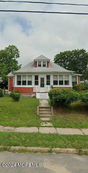 365 Laurel Avenue, Lakewood, NJ 08701