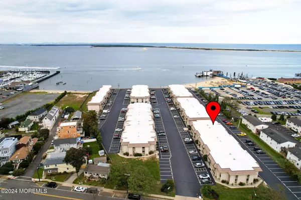 Highlands, NJ 07732,330 Shore Drive #A-11