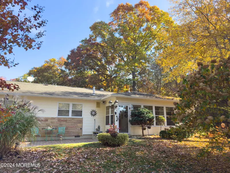 24 East Road, Jackson, NJ 08527