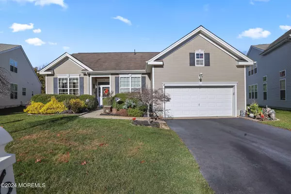 6 Idlebrook Court, Barnegat, NJ 08005