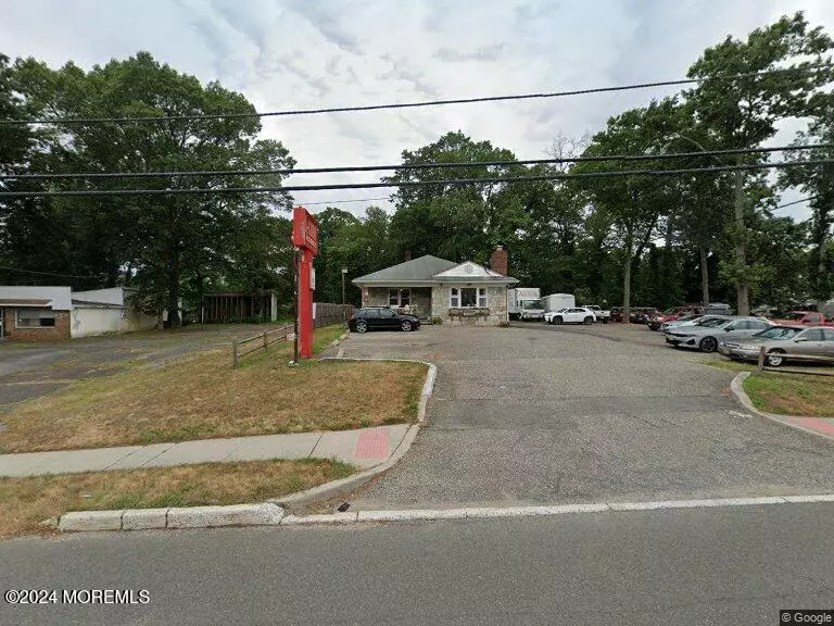 2760 Us Highway 9, Howell, NJ 07731