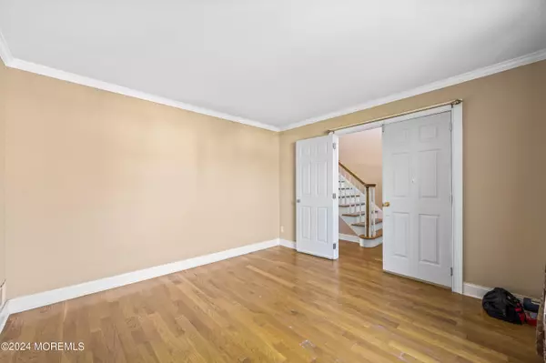 Long Branch, NJ 07740,154 Airsdale Avenue