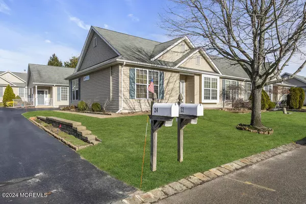 Whiting, NJ 08759,22 Winkle Court