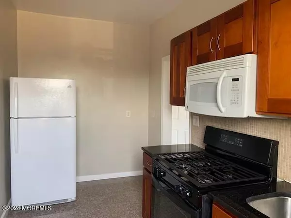 40 Booraem Avenue #36, Jersey City, NJ 07307