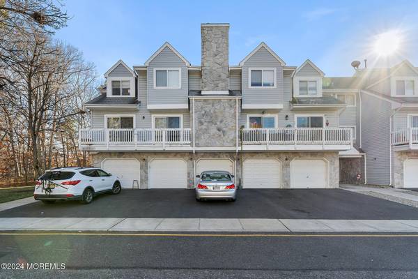 1409 Arthur Street, Toms River, NJ 08755