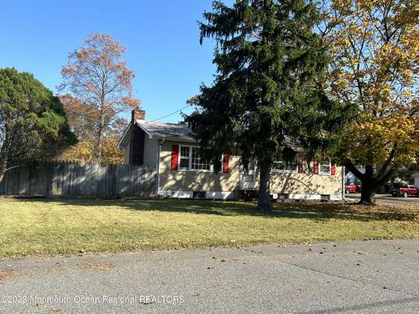 1604 Whitcomb Road, Forked River, NJ 08731