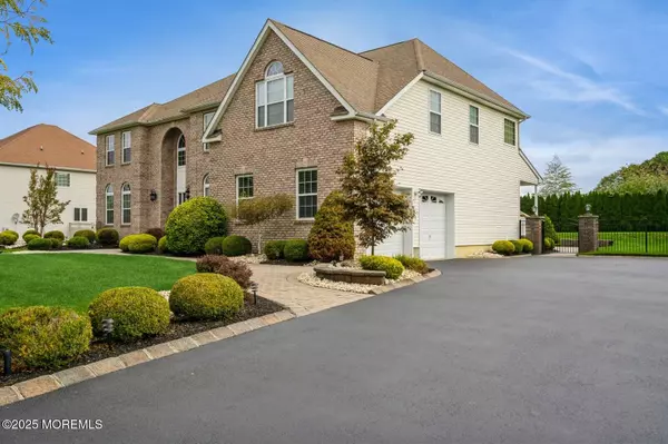 Monroe, NJ 08831,45 Duchess Drive