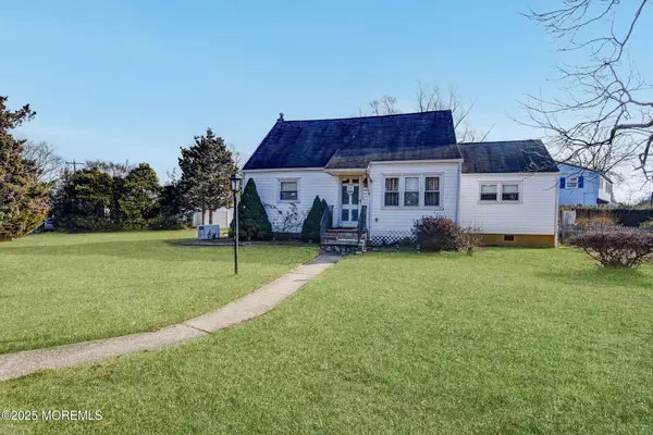 Neptune Township, NJ 07753,226 Maple Avenue