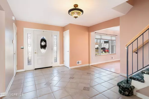 Bayville, NJ 08721,12 Michelle Lane