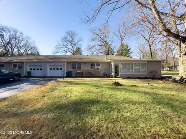 25 East Road, Jackson, NJ 08527