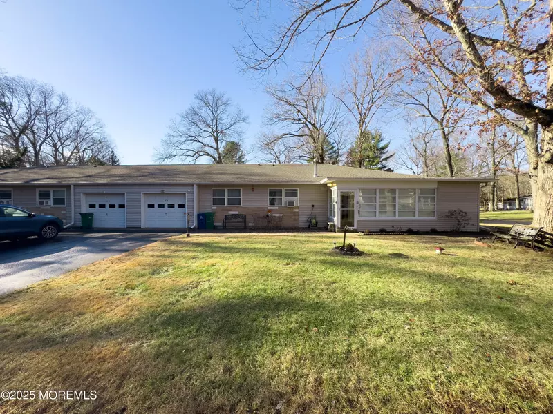 25 East Road, Jackson, NJ 08527