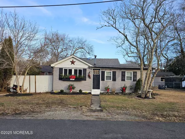 Bayville, NJ 08721,299 Hurley Avenue