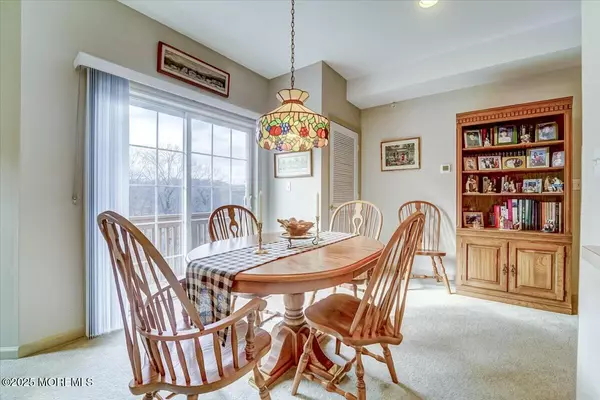 West Paterson, NJ 07424,375 Rifle Camp Road #409